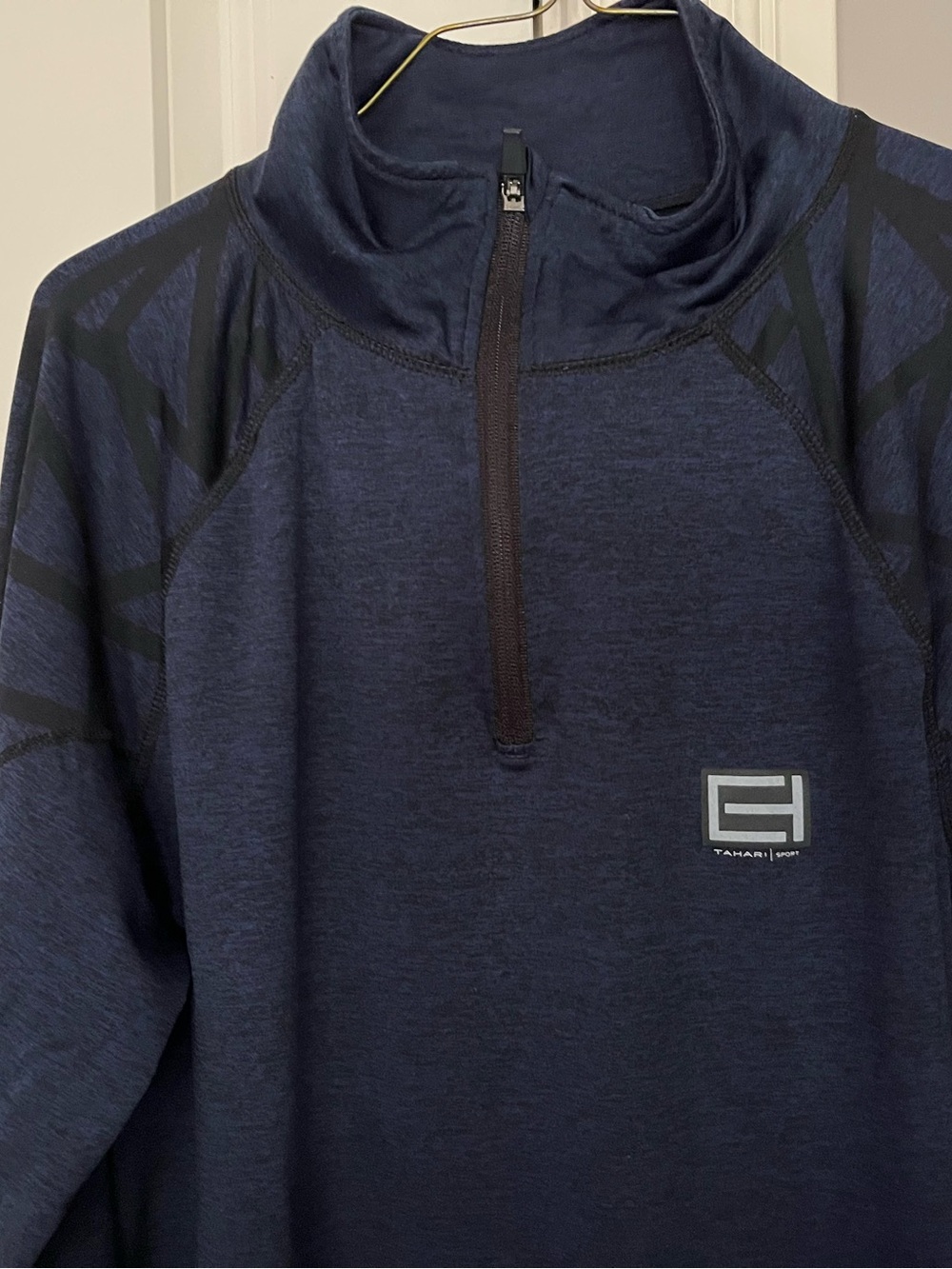 Tahari Sport Men’s Quarter Zip Long Sleeves Men’s Pull over L - Picture 4 of 5